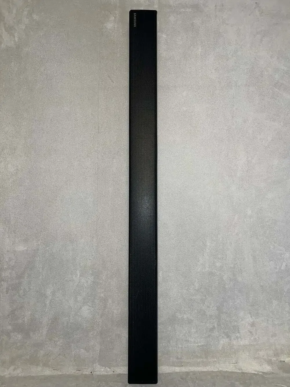 Samsung HW-M450 Soundbar Speaker (No remote)